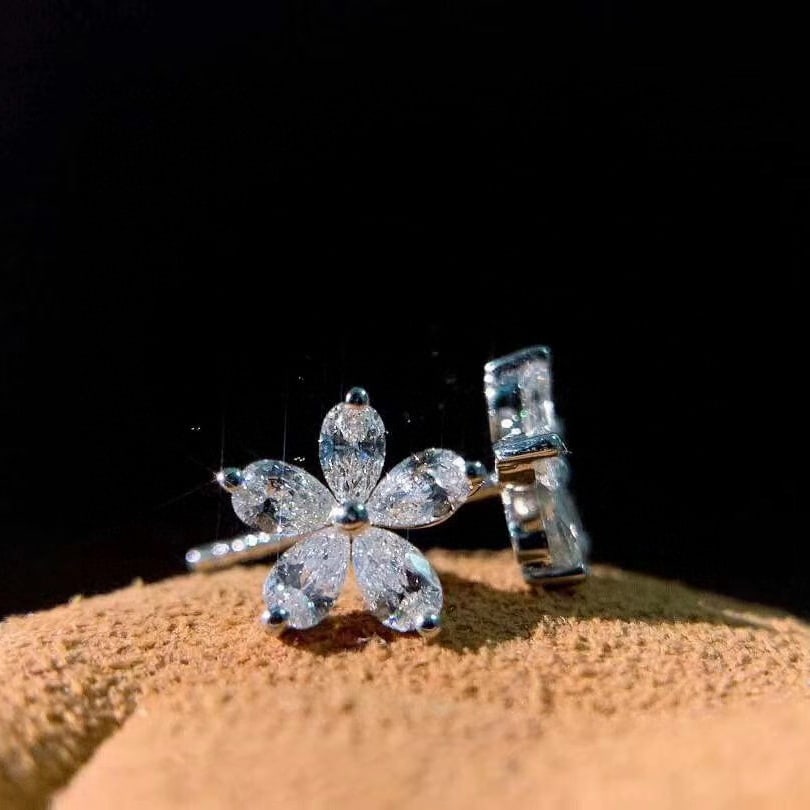 14k Gold 0.35 Ct Natural H Diamond Earrings - 2