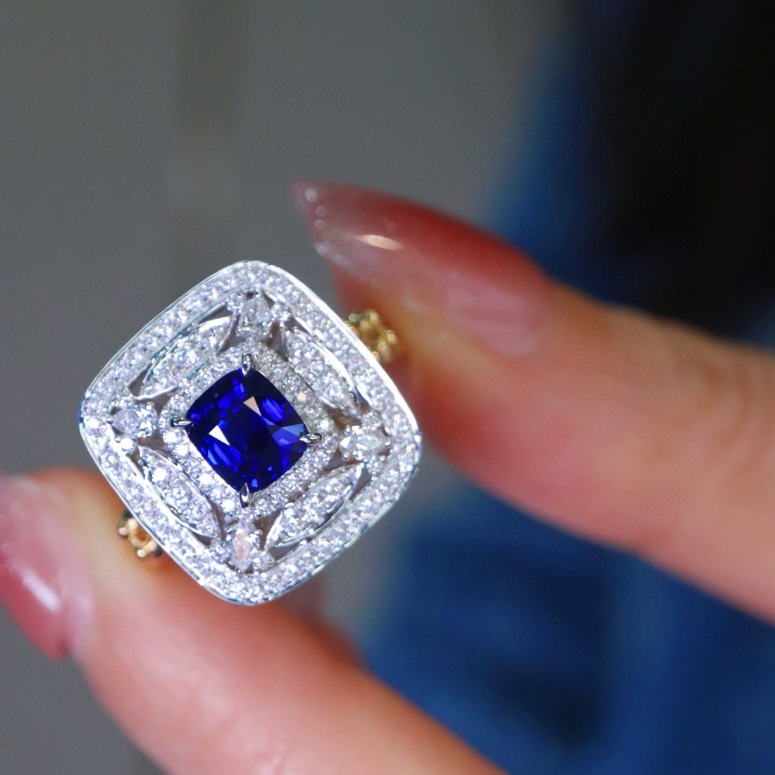 14k Gold 1.53 Ctw Natural Sapphire & Diamond Ring - 4