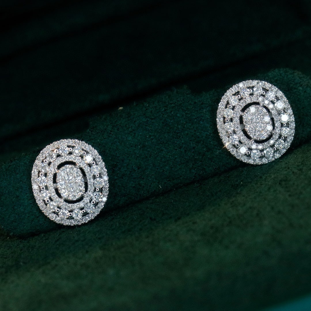 14k Gold 1.00 Ct Natural H Diamond Earrings: Ref:230983219 // gold content:14k gold // main gemstone:diamond // shape:round // carat weight:1. 00ct // clarity grade:vs-si // color:h // treatment:natural // cut grade:g // High Estimate: 5000 Low 