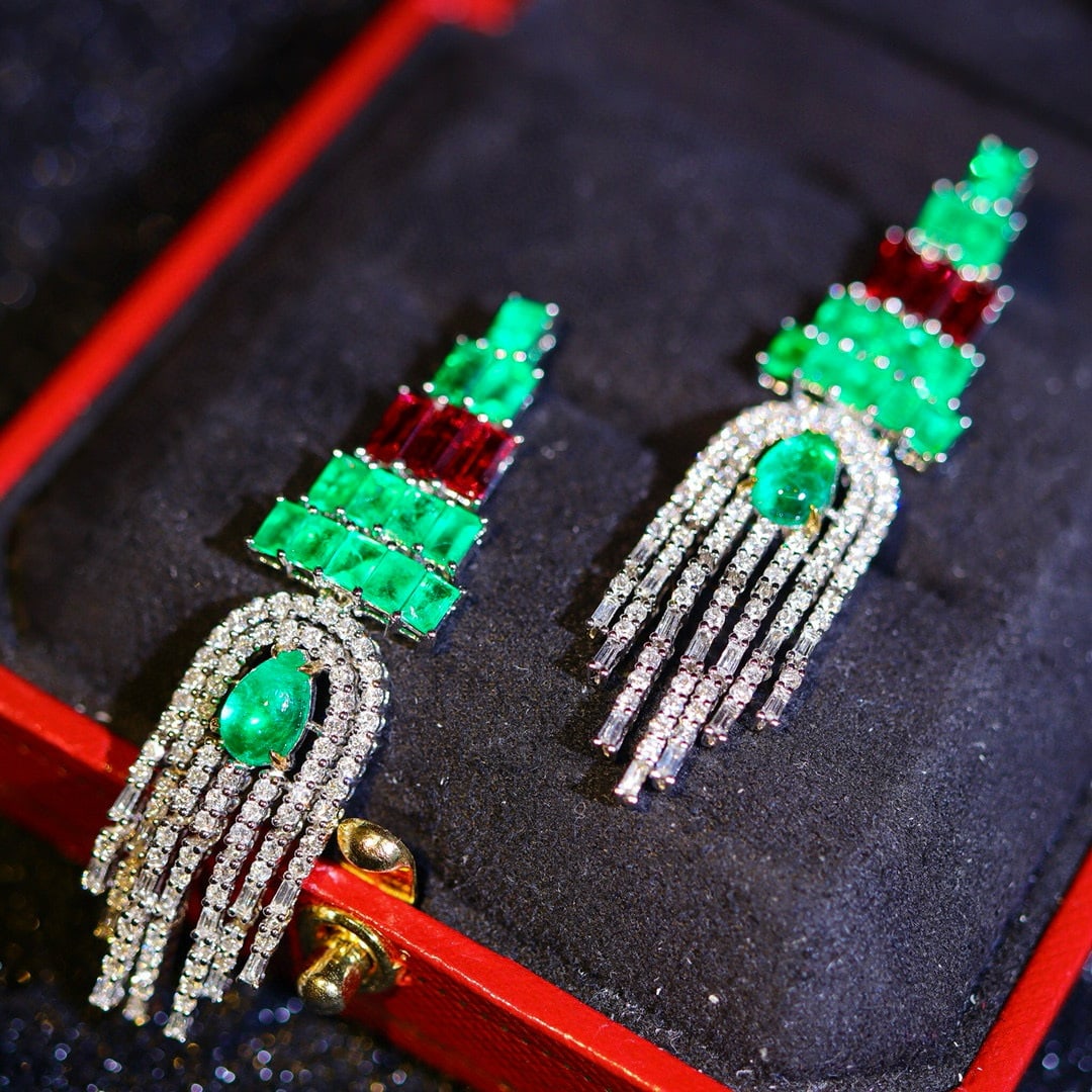 14k Gold 3.01 Ctw Vivid Green Natural Emerald & Diamond Earrings - 2