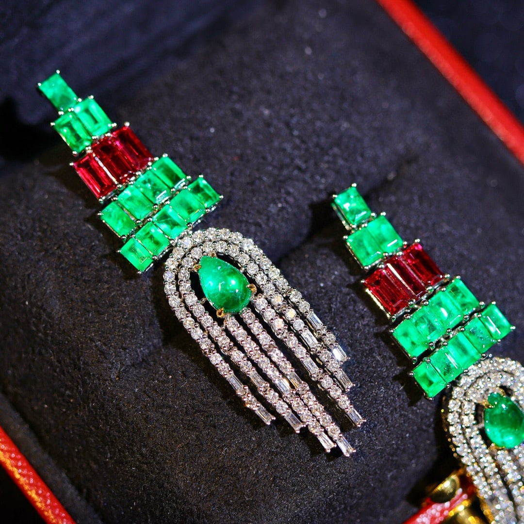 14k Gold 3.01 Ctw Vivid Green Natural Emerald & Diamond Earrings - 3