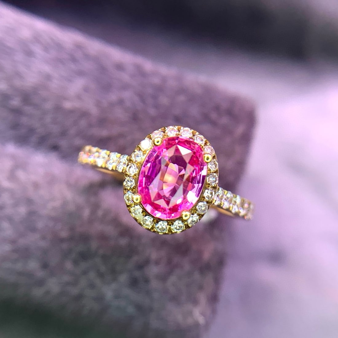 14k Gold 1.65 Ctw Natural Sapphire & Diamond Ring: Ref:230983239 // gold content:14k gold // ring size:7. 25us // // main gemstone:sapphire // shape:oval // carat weight:1. 26ct // color:pink // treatment:natural // // adjacent gemstone 2 : diamond