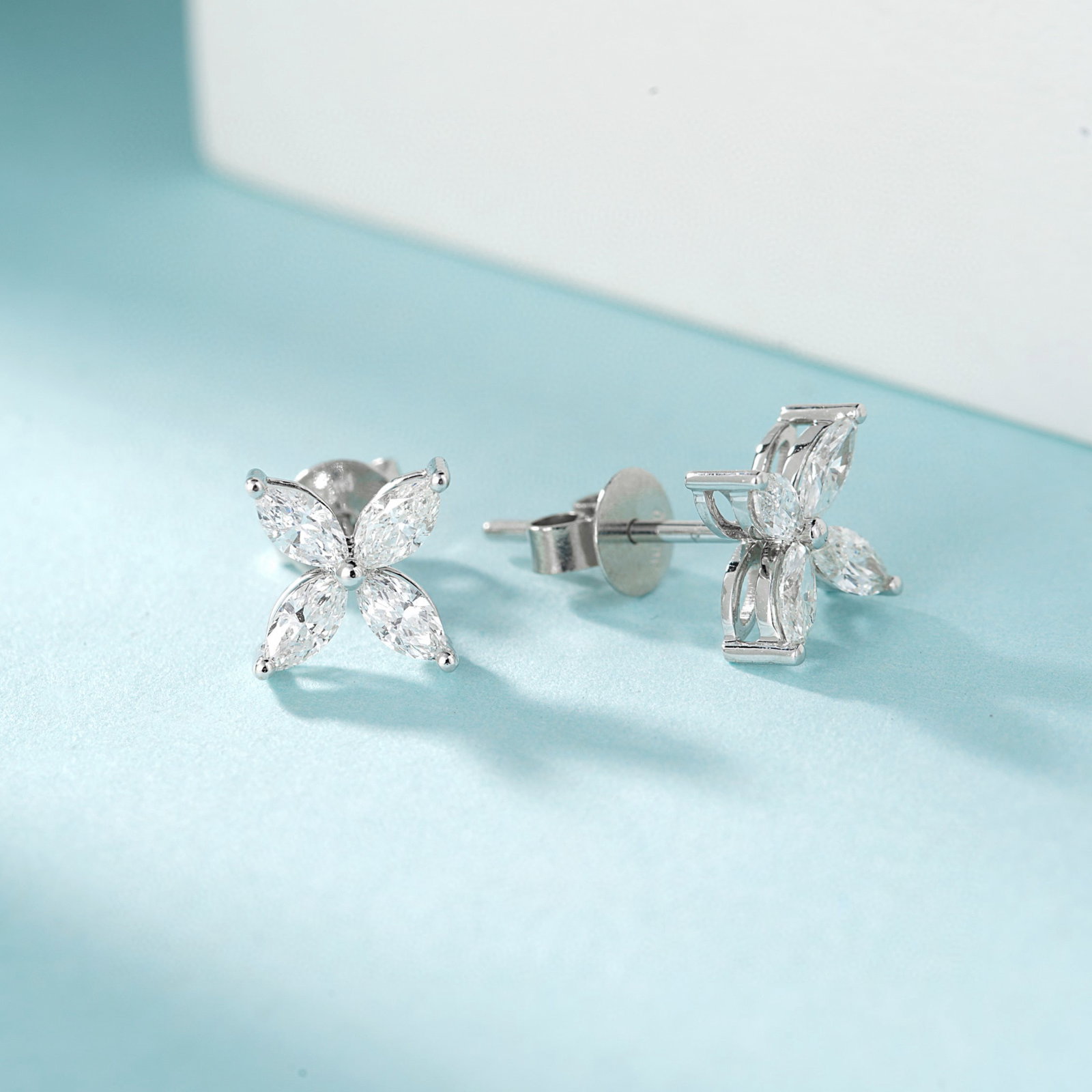 14k Gold 0.38 Ct Natural H Diamond Earrings - 3