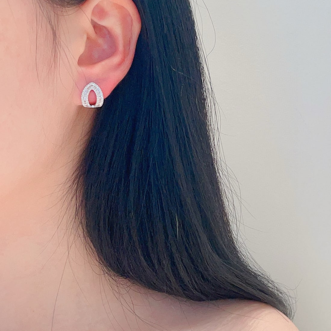 14k Gold 0.62 Ctw Natural H Diamond Earrings - 4