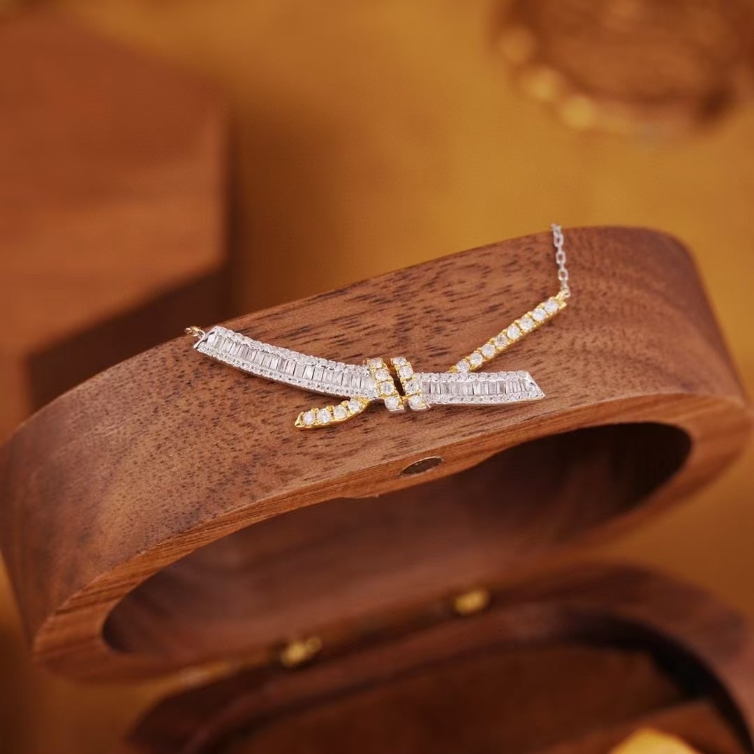 14k Gold 0.55 Ct Natural H Diamond Necklace - 4
