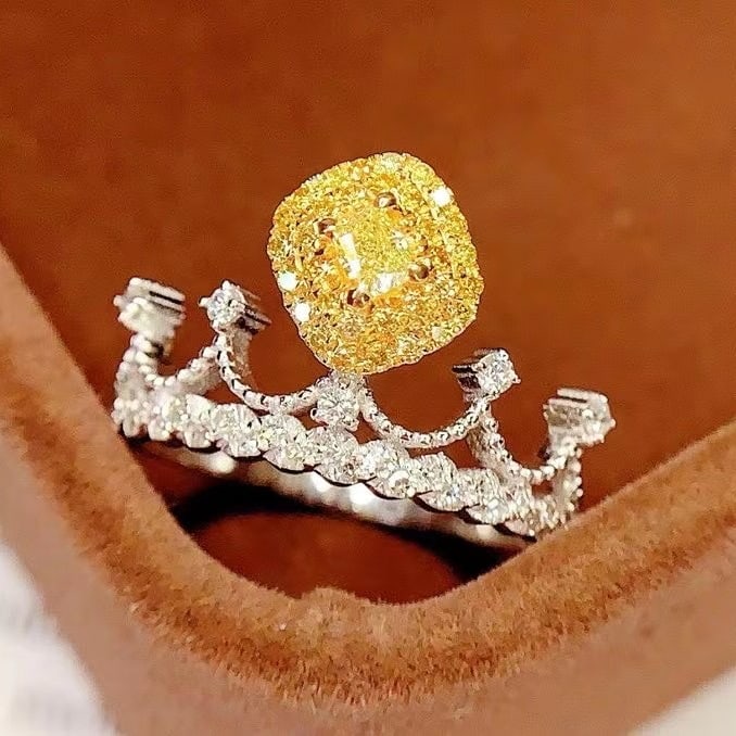 14k Gold 0.38 Ct Natural Yellow Diamond & Diamond Ring - 5