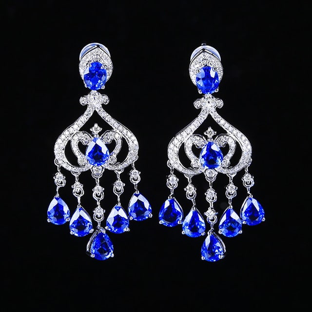 14k Gold 6.05 Ctw Natural Sapphire & Diamond Earrings: Ref:230984025 // gold content:14k gold // main gemstone:sapphire // shape:multiply // carat weight:5. 42ct // color:blue // treatment:natural // // adjacent gemstone 2 : diamond // number of stones:17