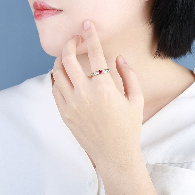 14k Gold 0.38 Ctw Natural Ruby & Diamond Ring - 2