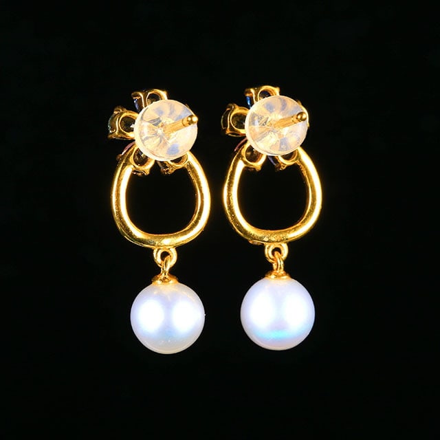 14k Gold 1.25 Ct Natural Sapphire & Pearl Earrings - 4