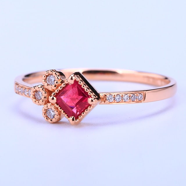 14k Gold 0.32 Ctw Natural Ruby & Diamond Ring - 4