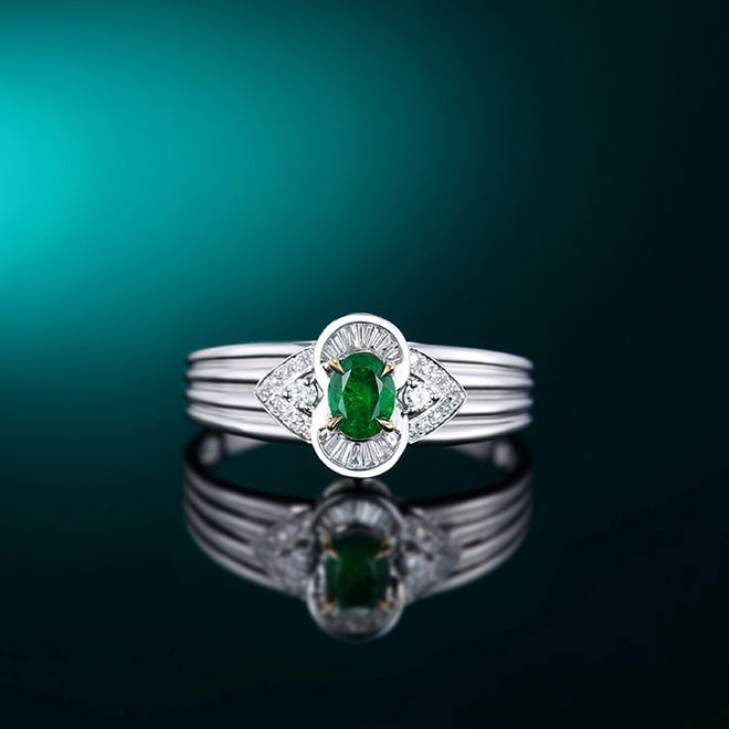 14k Gold 0.38 Ctw Vivid Green Natural Emerald & Diamond Ring: Ref:230984045 // gold content:14k gold // ring size:7. 25us // // main gemstone:emerald // shape:oval // carat weight:0. 25ct // color:vivid green // treatment:natural // // adjacent gemstone 2 :