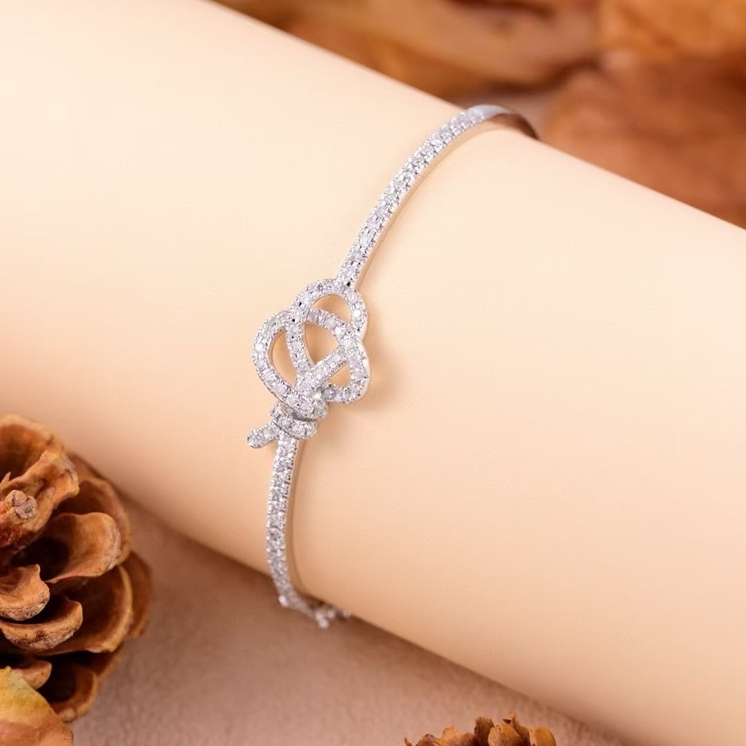 14k Gold 0.9 Ct Natural H Diamond Bangle - 2