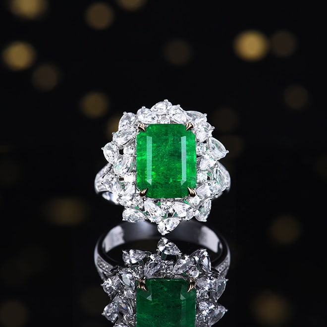 14k Gold 4.07 Ctw Vivid Green Natural Emerald & Diamond Ring/pendant( Without Chain ) - 3