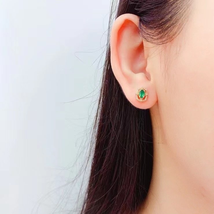 14k Gold 0.7 Ct Vivid Green Natural Emerald & Diamond Earrings - 3