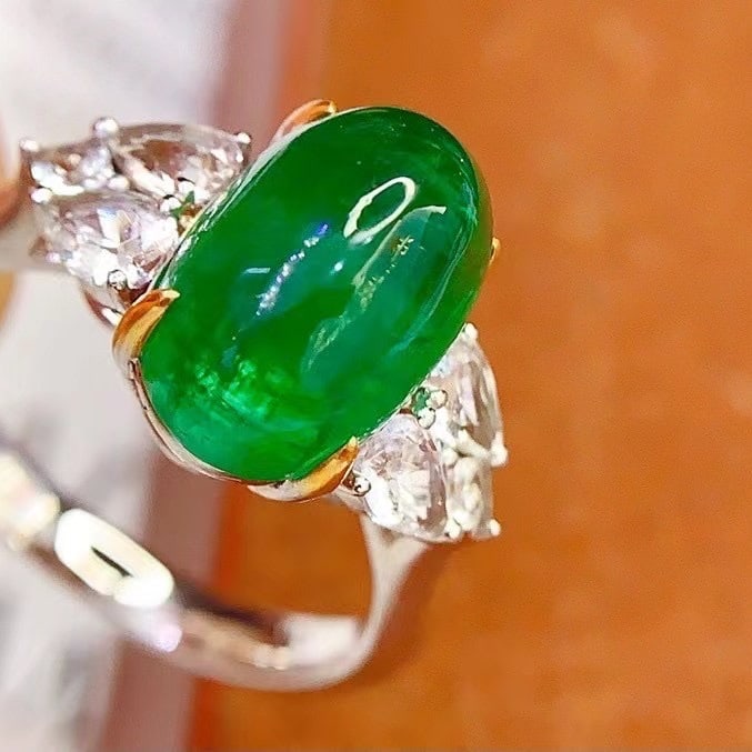 14k Gold 5 Ct Natural Emerald & Sapphire Ring - 2
