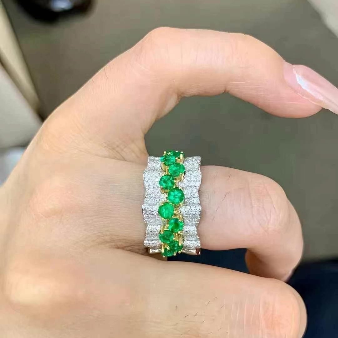 14k Gold 2.31 Ctw Vivid Green Natural Emerald & Diamond Ring - 5