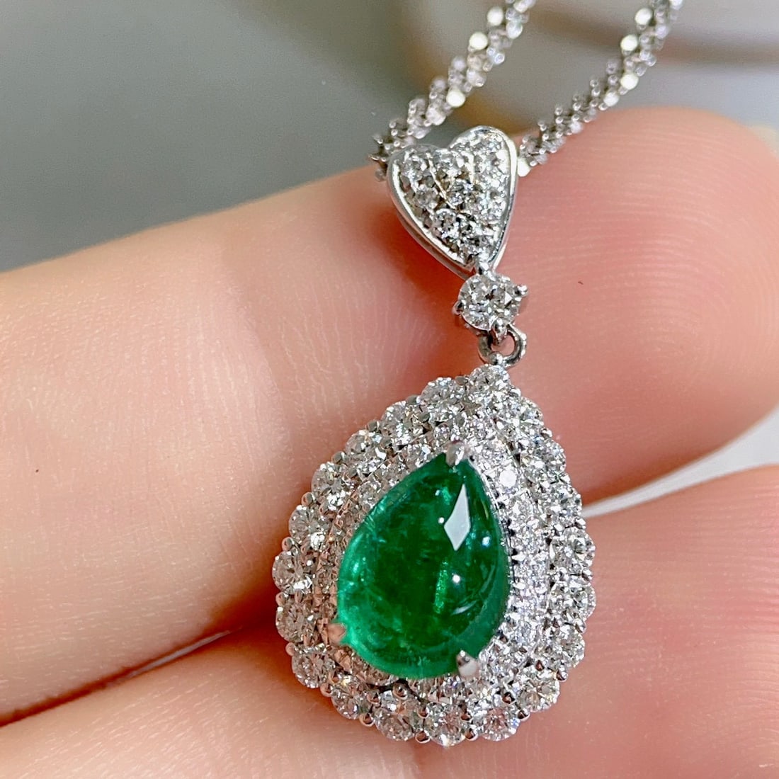 14k Gold 2.11 Ctw Vivid Green Natural Emerald & Diamond Pendant( Without Chain ) - 2