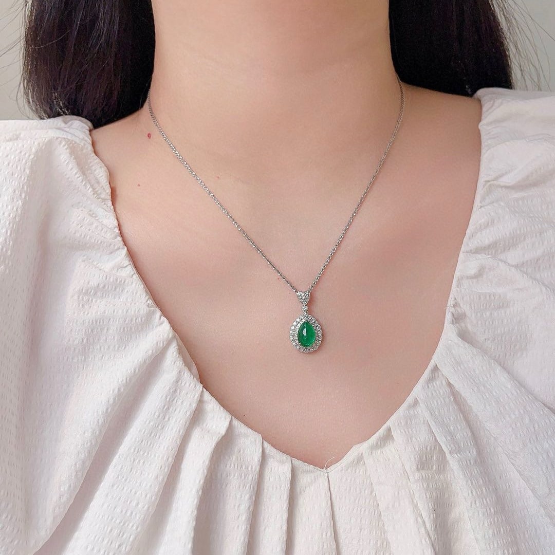 14k Gold 2.11 Ctw Vivid Green Natural Emerald & Diamond Pendant( Without Chain ) - 3