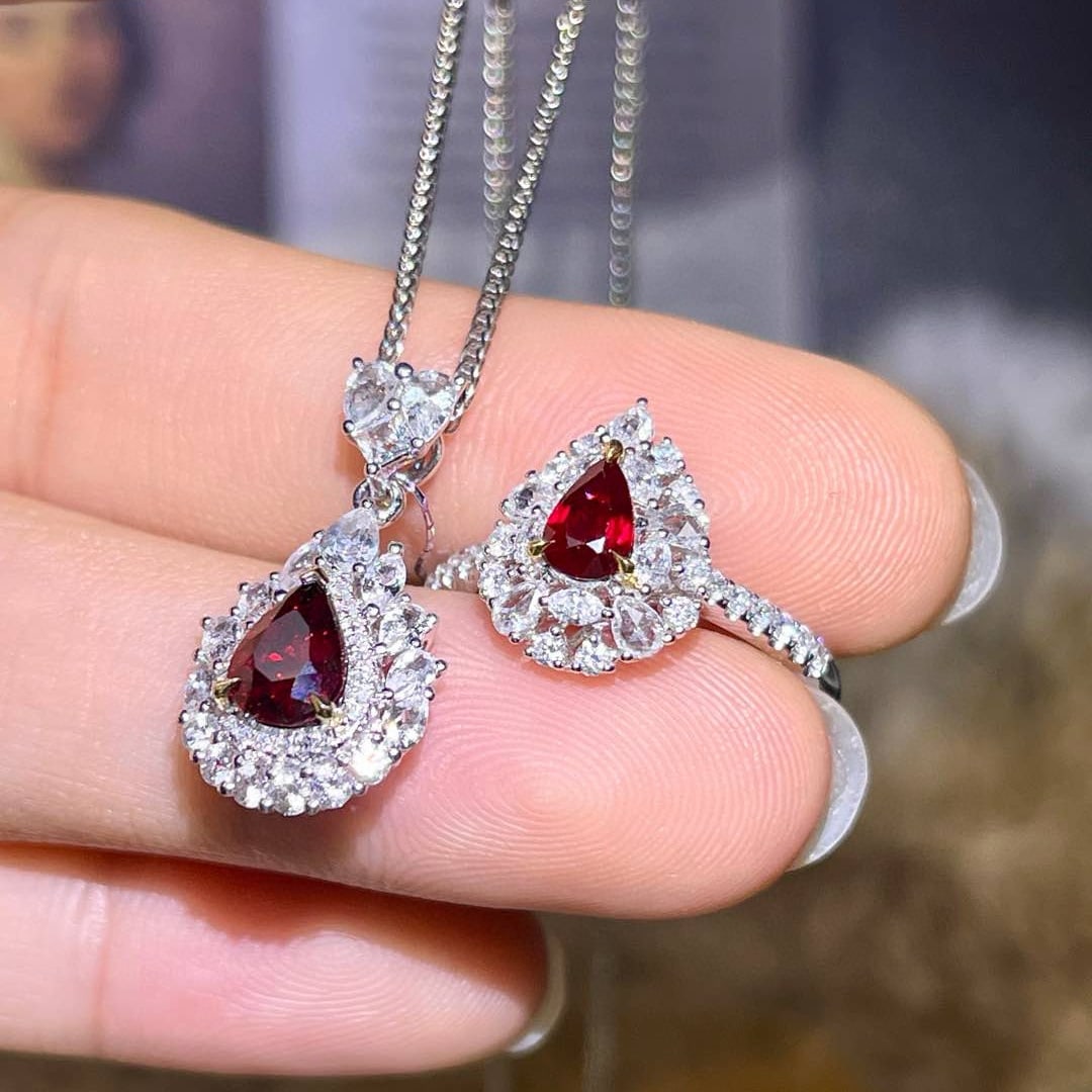 14k Gold 2.19 Ctw Natural Ruby & Diamond Jewelry Set - 3