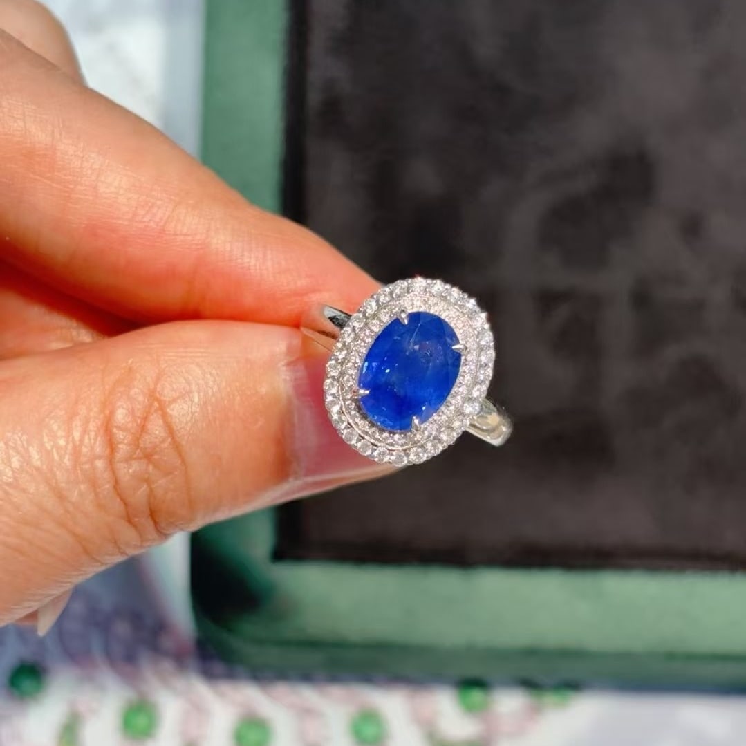 14k Gold 3.44 Ctw Natural Sapphire & Diamond Ring: Ref:230984131 // gold content:14k gold // ring size:7. 25us // // main gemstone:sapphire // shape:oval // carat weight:2. 99ct // color:blue // treatment:natural // // adjacent gemstone 2 : diamond