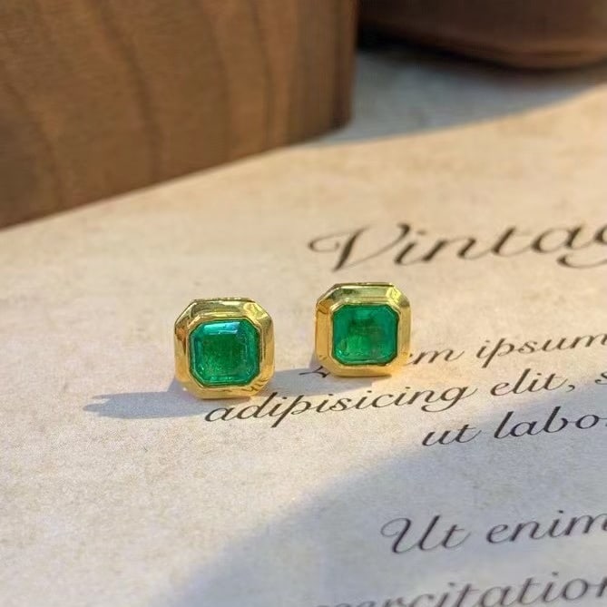 14k Gold 1 Ct Natural Emerald Earrings - 5