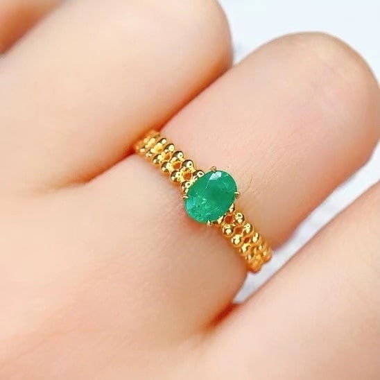 14k Gold 0.65 Ct Natural Emerald Ring - 3
