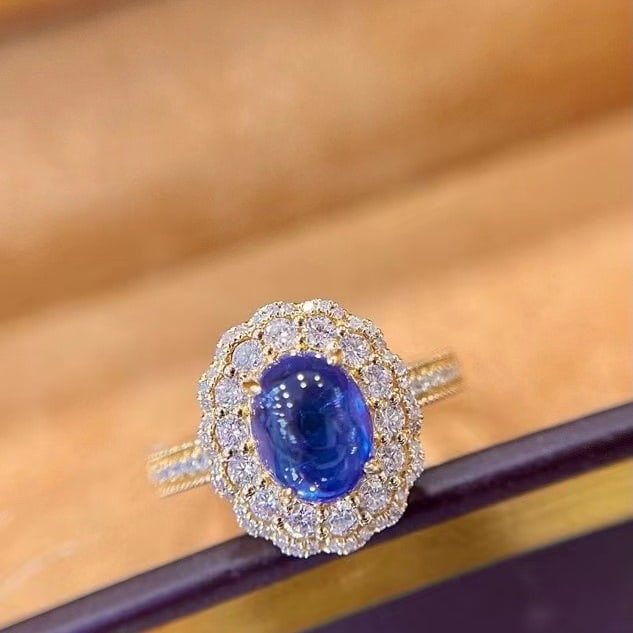 14k Gold 2.97 Ctw Natural Sapphire & Diamond Ring: Ref:230984145 // gold content:14k gold // ring size:7. 25us // // main gemstone:sapphire // shape:oval // carat weight:2. 35ct // color:blue // treatment:natural // // adjacent gemstone 2 : diamond