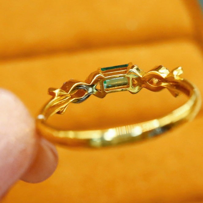 14k Gold 0.46 Ctw Vivid Green Natural Emerald & Diamond Ring - 3
