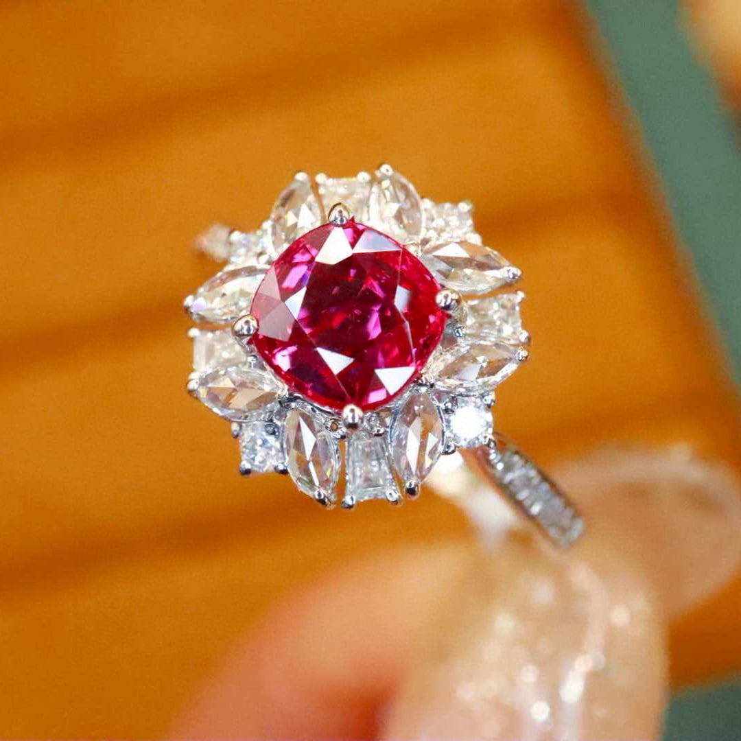 14k Gold 1.51 Ctw Natural Ruby & Diamond Ring - 3