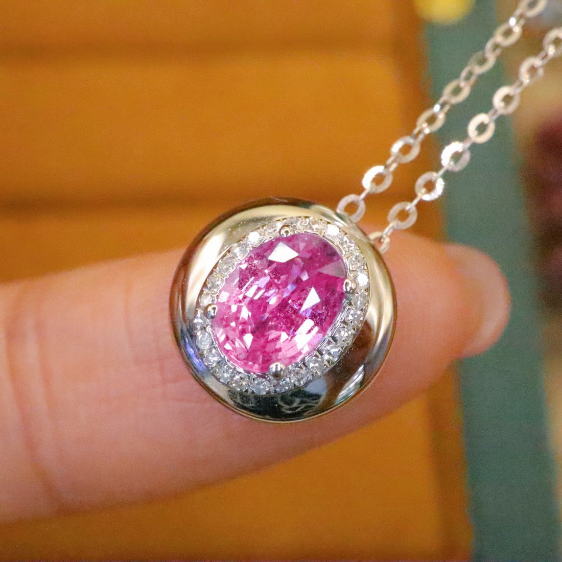 14k Gold 1.07 Ctw Natural Padparadscha Sapphire & Diamond Necklace - 2