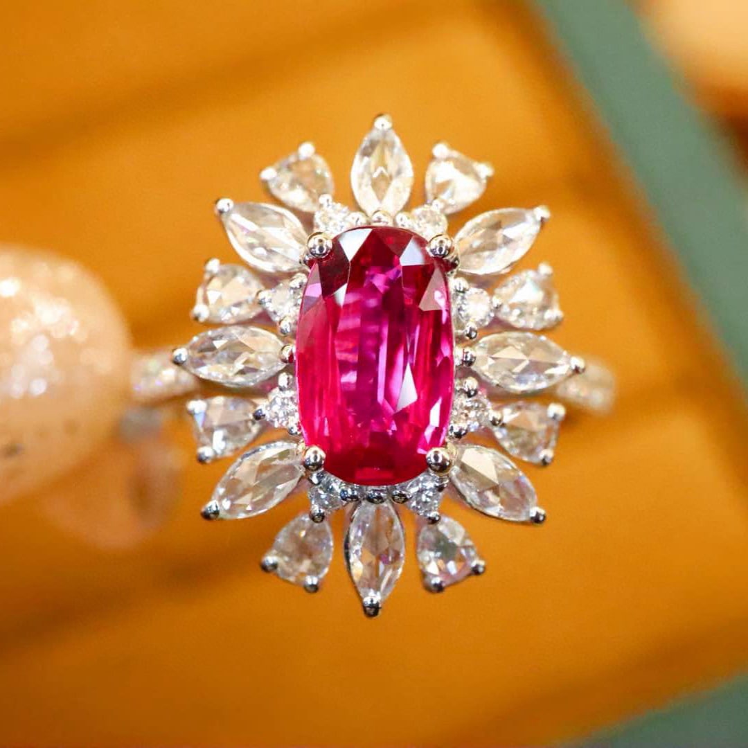 14k Gold 1.64 Ctw Natural Ruby & Diamond Ring: Ref:230984165 // gold content:14k gold // ring size:7. 25us // // main gemstone:ruby // shape:oval // carat weight:1. 03ct // color:red // treatment:natural // // adjacent gemstone 2 : diamond // numb