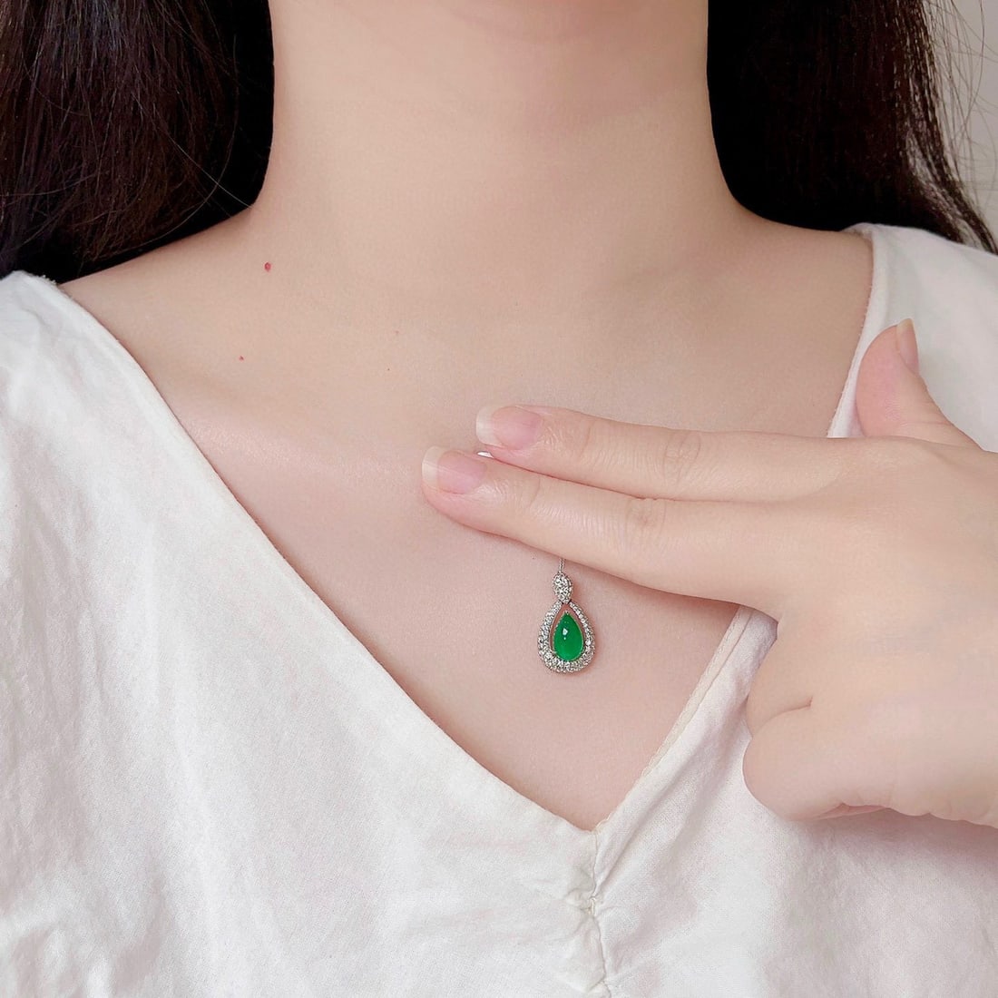 14k Gold 1.82 Ctw Vivid Green Natural Emerald & Diamond Pendant( Without Chain ) - 7