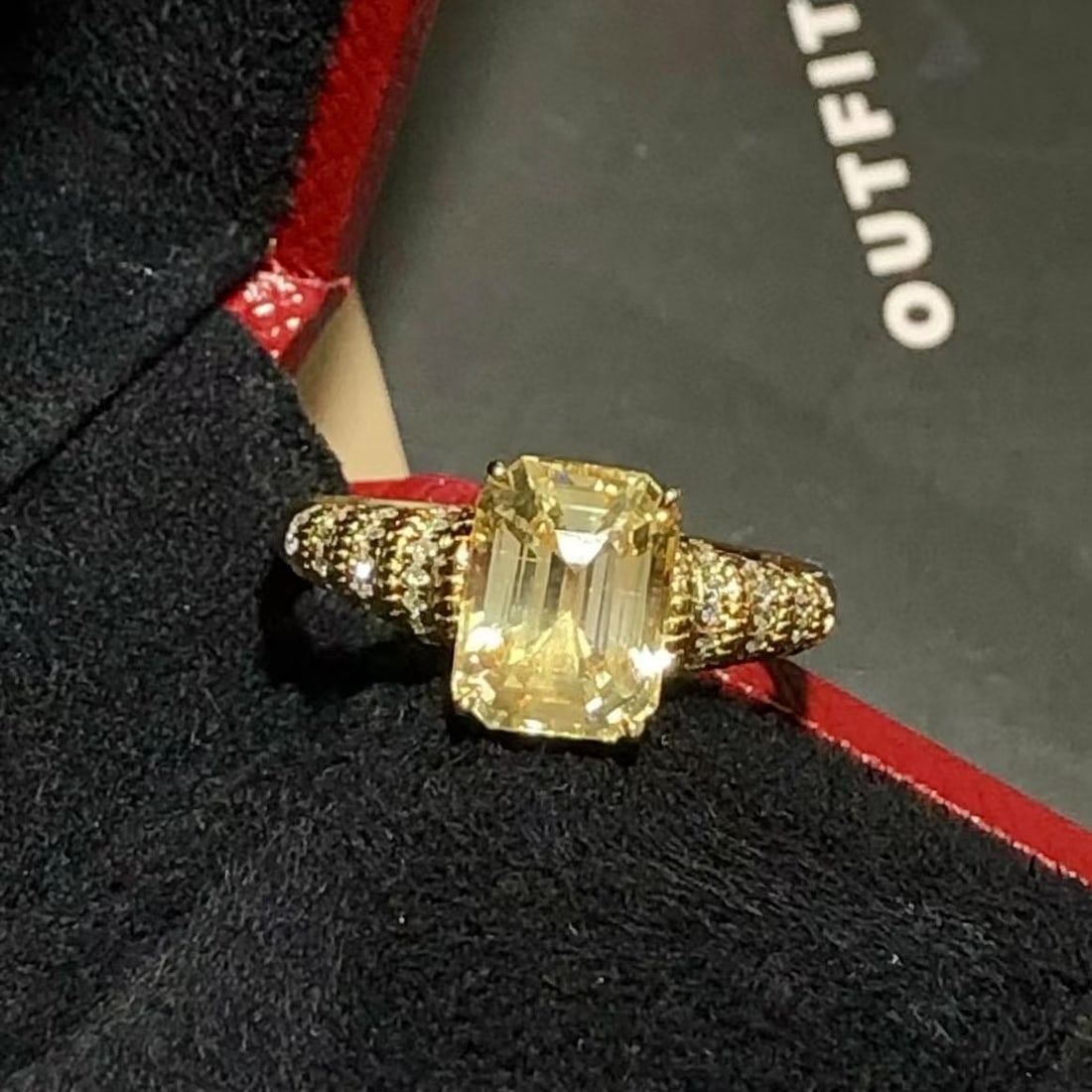 14k Gold 3.30 Ctw Natural Sapphire & Diamond Ring: Ref:230984177 // gold content:14k gold // ring size:7. 25us // // main gemstone:sapphire // shape:octagonal // carat weight:3. 14ct // color:yellow // treatment:natural // // adjacent gemstone 2 :