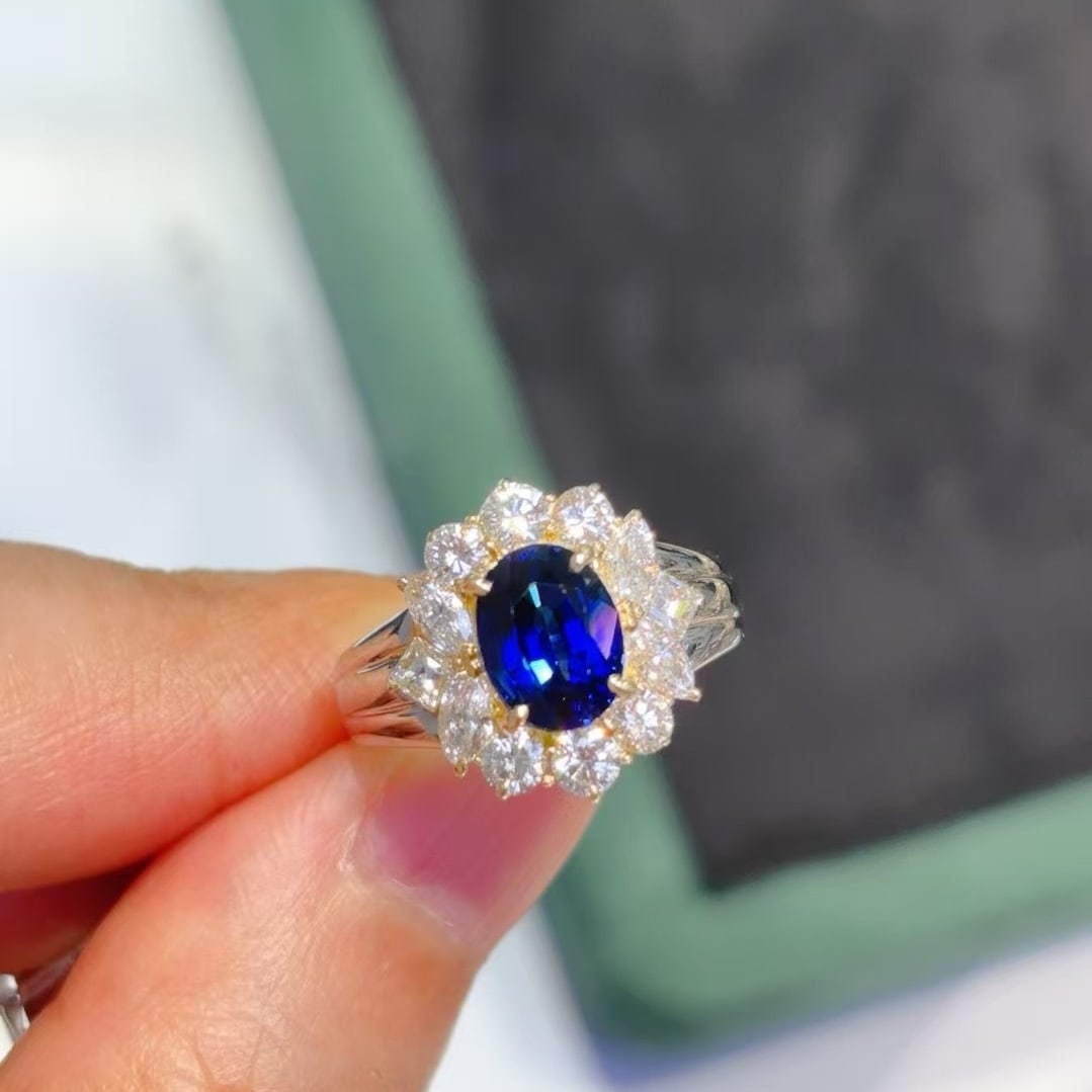 14k Gold 2.85 Ctw Natural Sapphire & Diamond Ring - 2