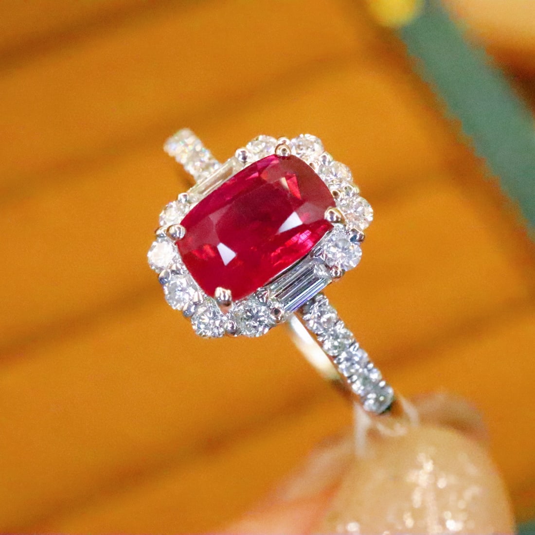 14k Gold 1.33 Ctw Natural Ruby & Diamond Ring - 2