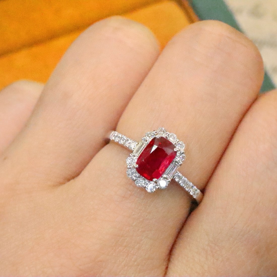 14k Gold 1.33 Ctw Natural Ruby & Diamond Ring - 5