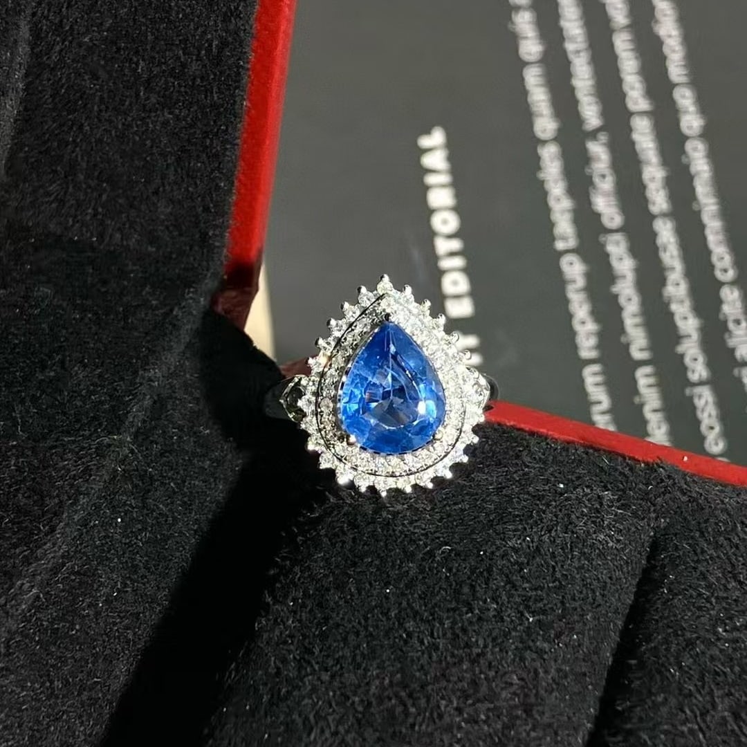 14k Gold 3.0 Ct Natural Sapphire & Diamond Ring: Ref:230984212 // gold content:14k gold // ring size:7. 25us // // main gemstone:sapphire // shape:pear // carat weight:3. 0ct // color:blue // treatment:natural // // adjacent gemstone 2 : diamond //