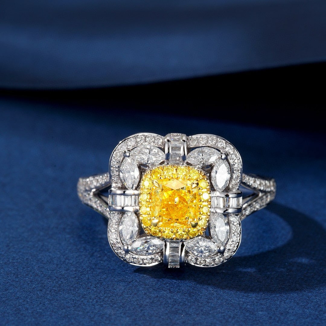 14k Gold 1.92 Ctw Natural Yellow Diamond & Diamond Ring/pendant( Without Chain ): Ref:230984224 // gold content:14k gold // ring size:7. 25us // // main gemstone:yellow diamond // shape:cushion // carat weight:1. 01ct // color:yellow // treatment:natural // // adjacent gemstone 2