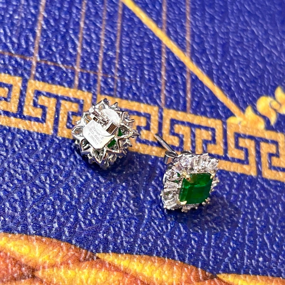 14k Gold 2.67 Ctw Vivid Green Natural Emerald & Diamond Earrings - 3