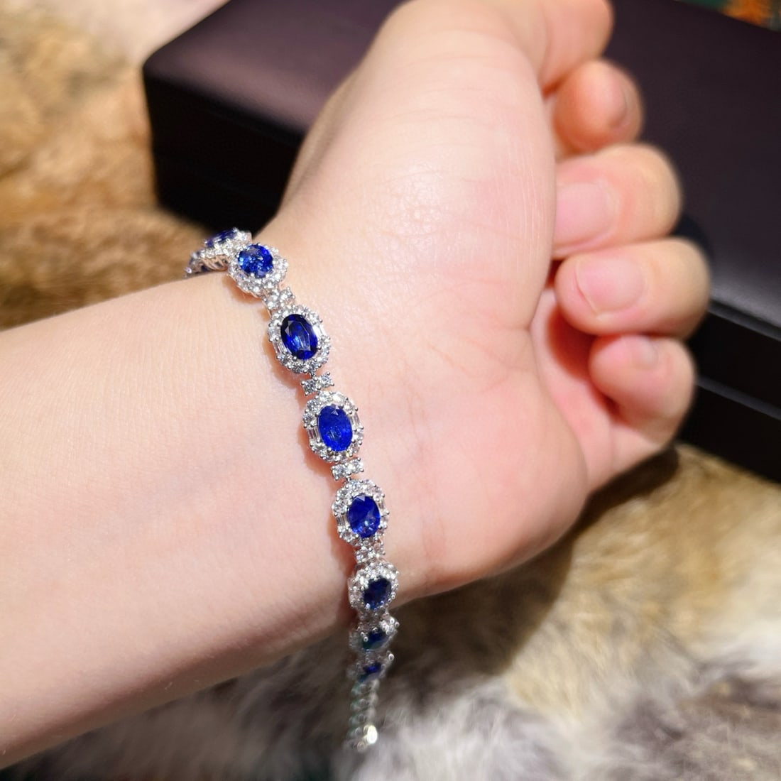 14k Gold 8.05 Ctw Natural Sapphire & Sapphire Bracelet - 5