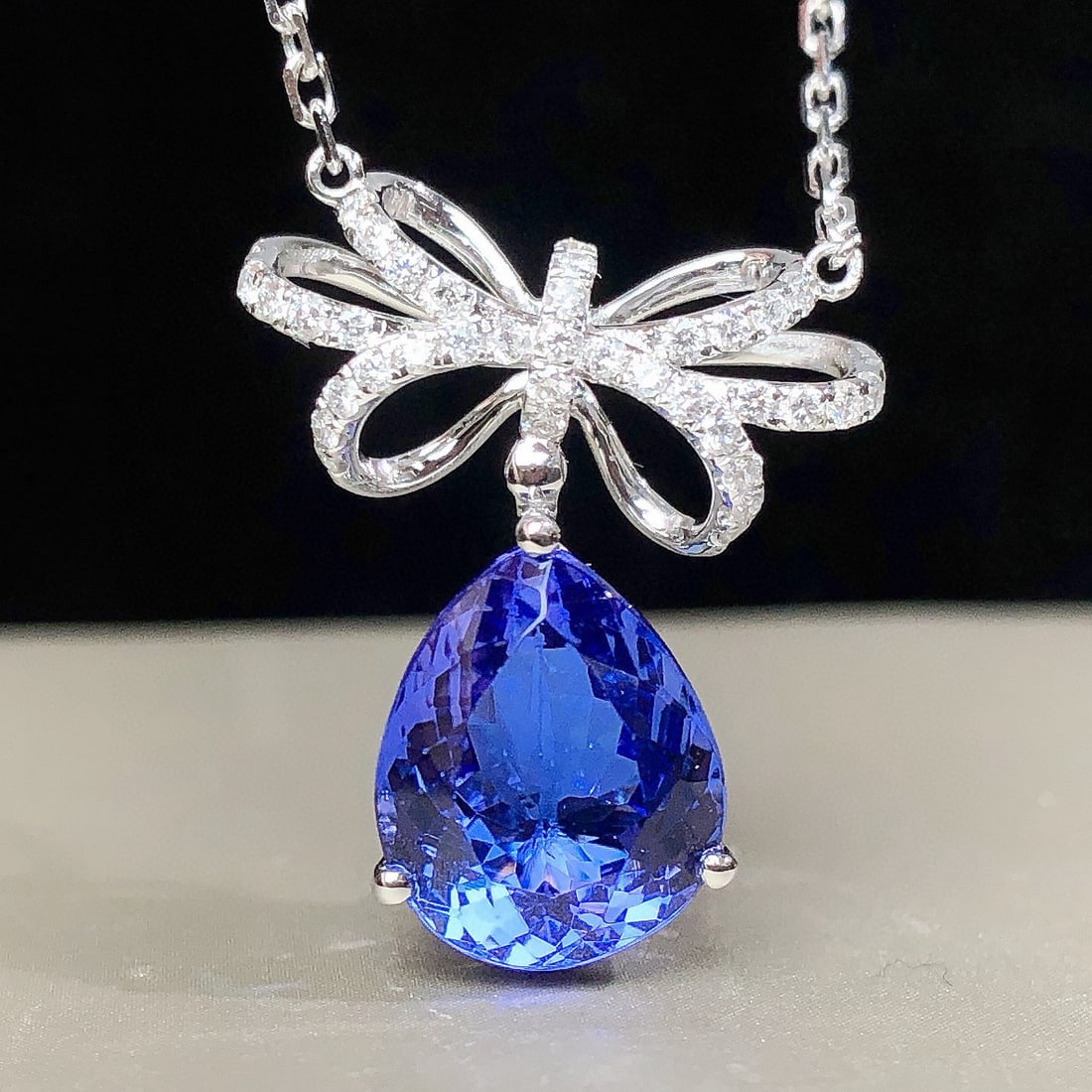 14k Gold 3.72 Ctw Natural Tanzanite & Diamond Necklace - 6