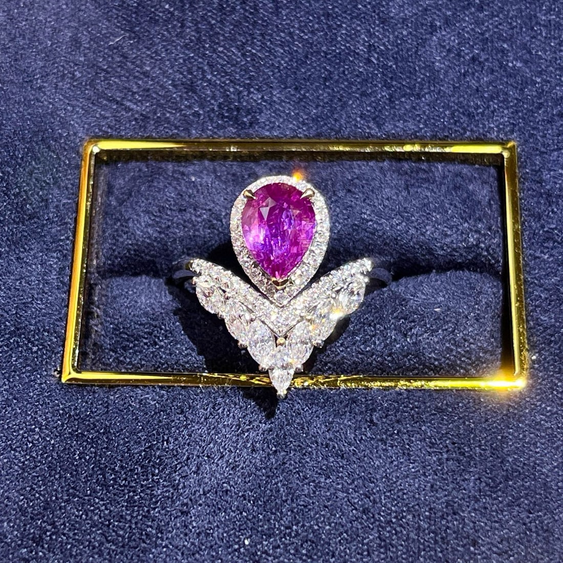14k Gold 2.19 Ctw Natural Sapphire & Diamond Ring: Ref:230984249 // gold content:14k gold // ring size:7. 25us // // main gemstone:sapphire // shape:pear // carat weight:1. 59ct // color:purple // treatment:natural // // adjacent gemstone 2 : diamond