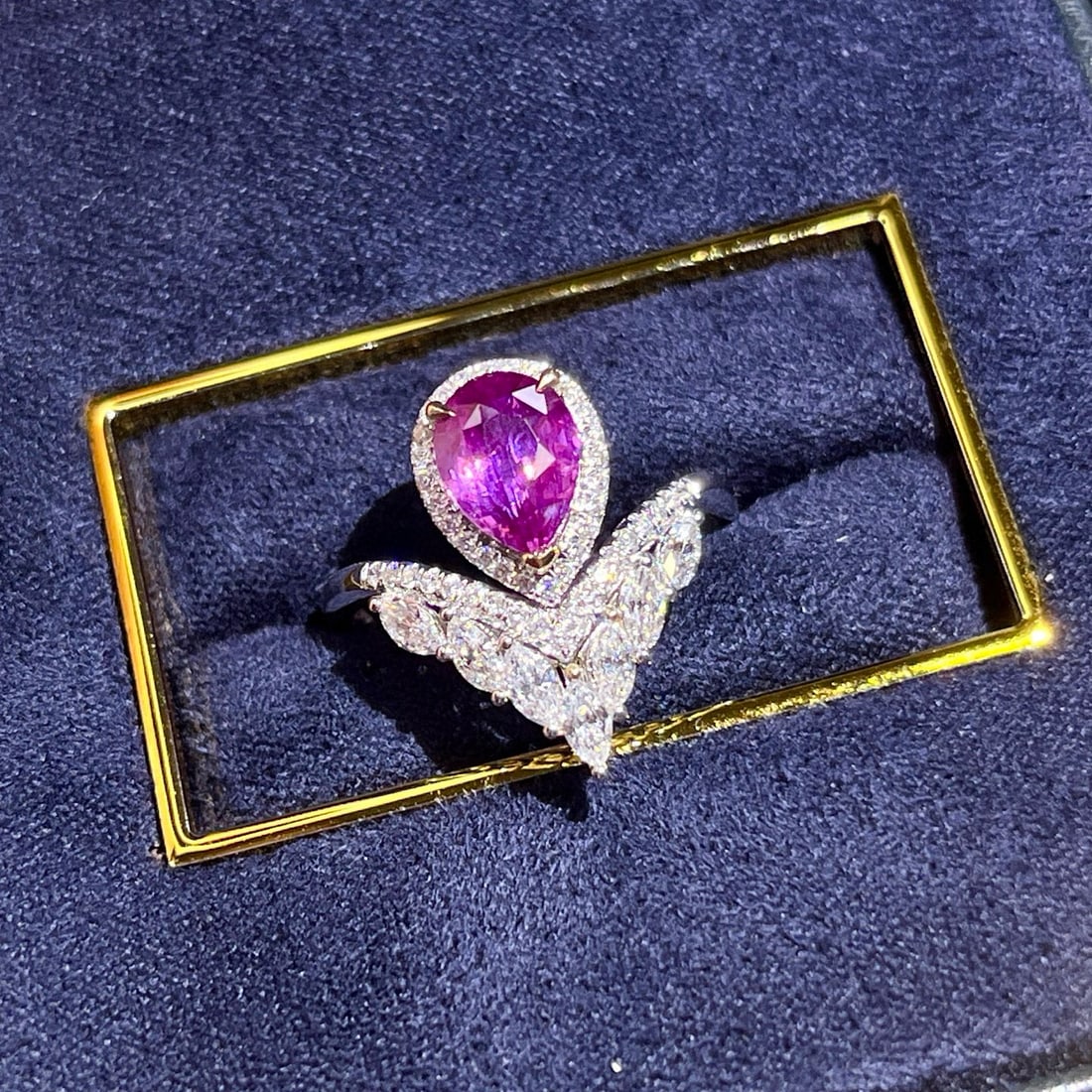 14k Gold 2.19 Ctw Natural Sapphire & Diamond Ring - 2