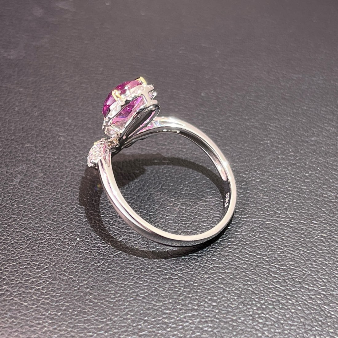 14k Gold 2.19 Ctw Natural Sapphire & Diamond Ring - 5