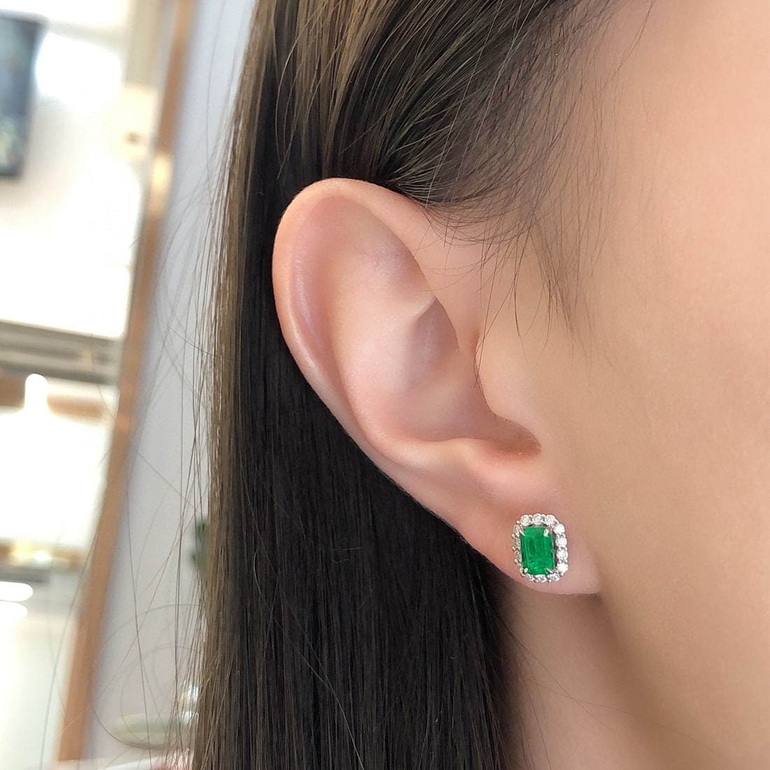 14k Gold 1.51 Ctw Vivid Green Natural Emerald & Diamond Earrings - 2