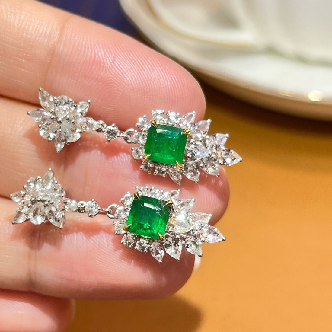 14k Gold 1.77 Ct Vivid Green Natural Emerald & Sapphire Earrings - 2
