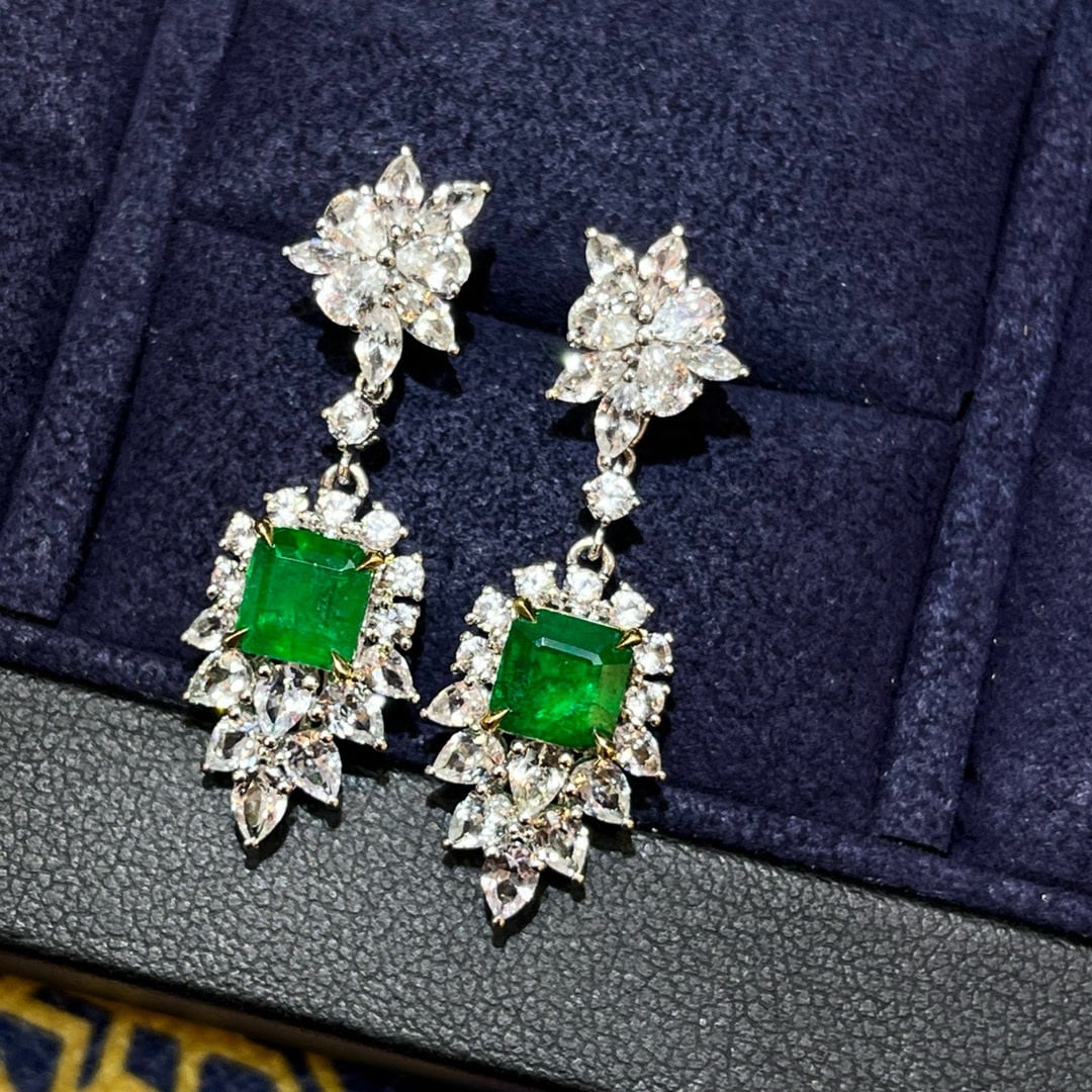 14k Gold 1.77 Ct Vivid Green Natural Emerald & Sapphire Earrings - 5
