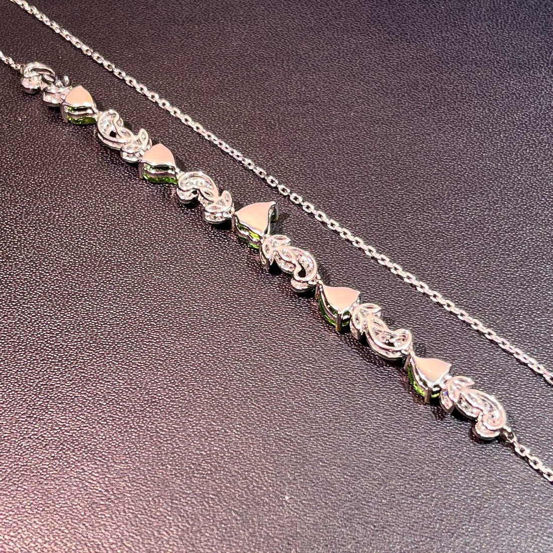 14k Gold 2.72 Ctw Natural Tsavorite & Diamond Necklace - 5