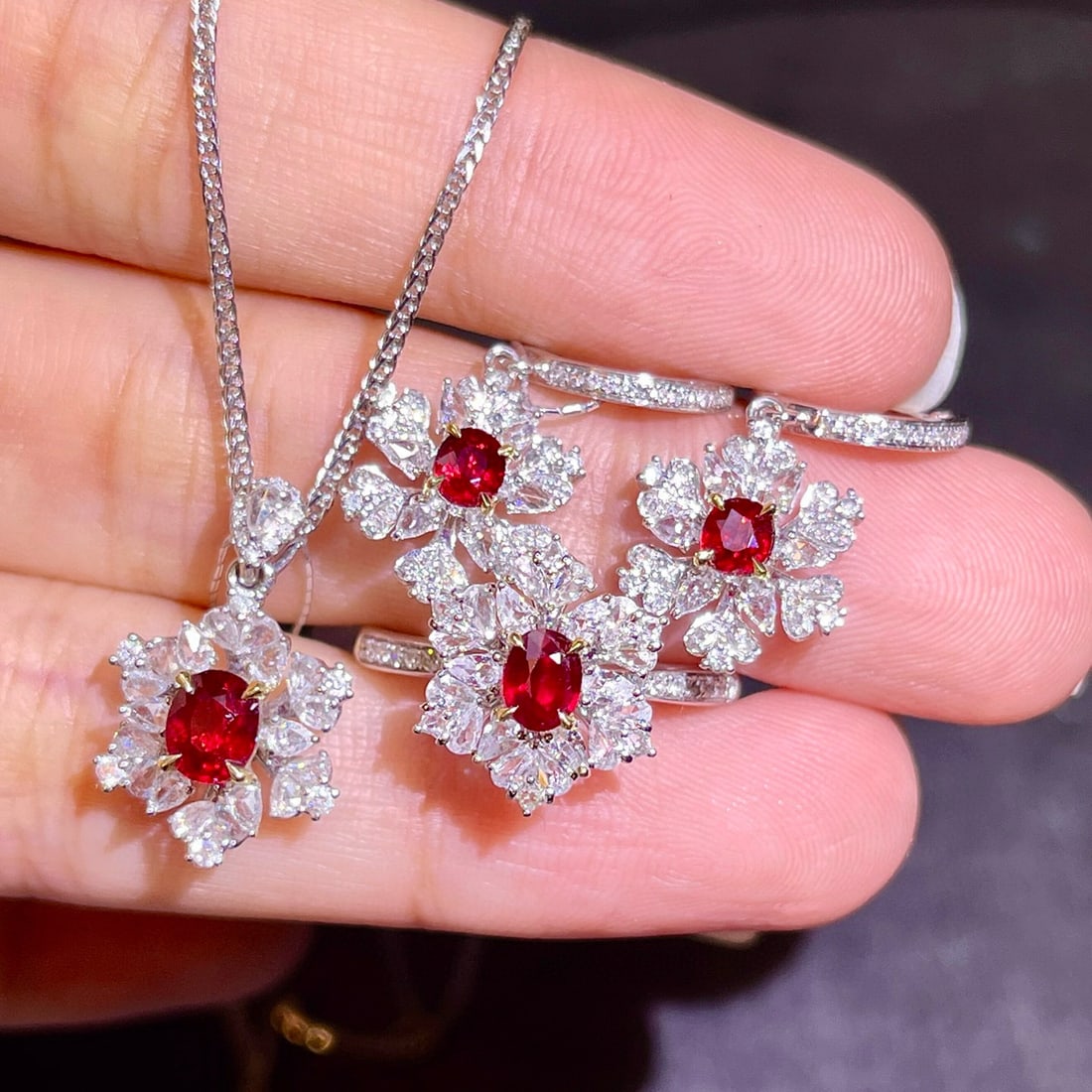 14k Gold 1.60 Ct Natural Ruby & Diamond & Sapphire Jewelry Set - 2