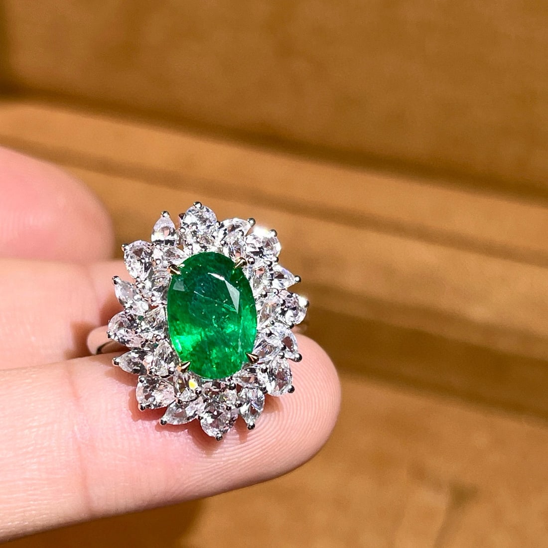 14k Gold 2.42 Ctw Vivid Green Natural Emerald & Diamond Ring/pendant( Without Chain ): Ref:230984279 // gold content:14k gold // ring size:7. 25us // // main gemstone:emerald // shape:oval // carat weight:2. 39ct // color:vivid green // treatment:natural // // adjacent gemstone 2 : diam